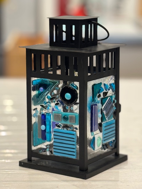 Glass & Glow Lantern - Image 19